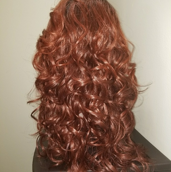 Gorgeous Arburn Tresses - Picture 3 of 5